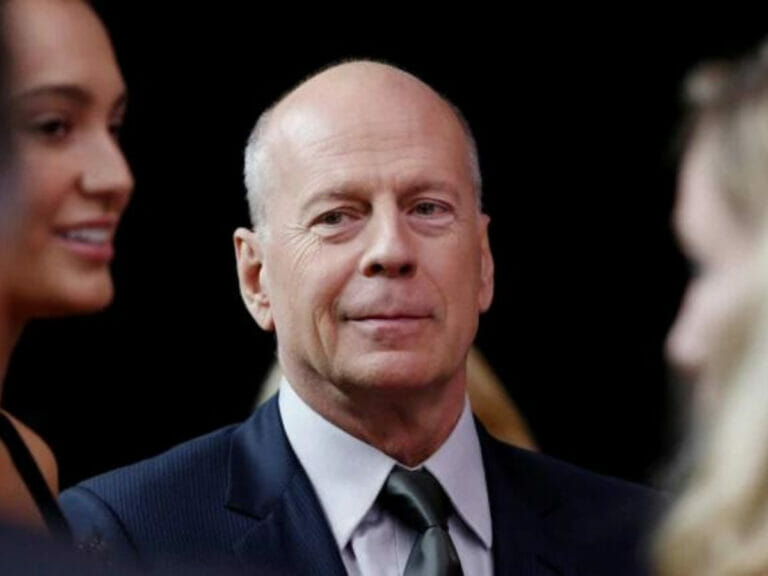 Família revela que Bruce Willis sofre de afasia e anuncia pausa na carreira - 1