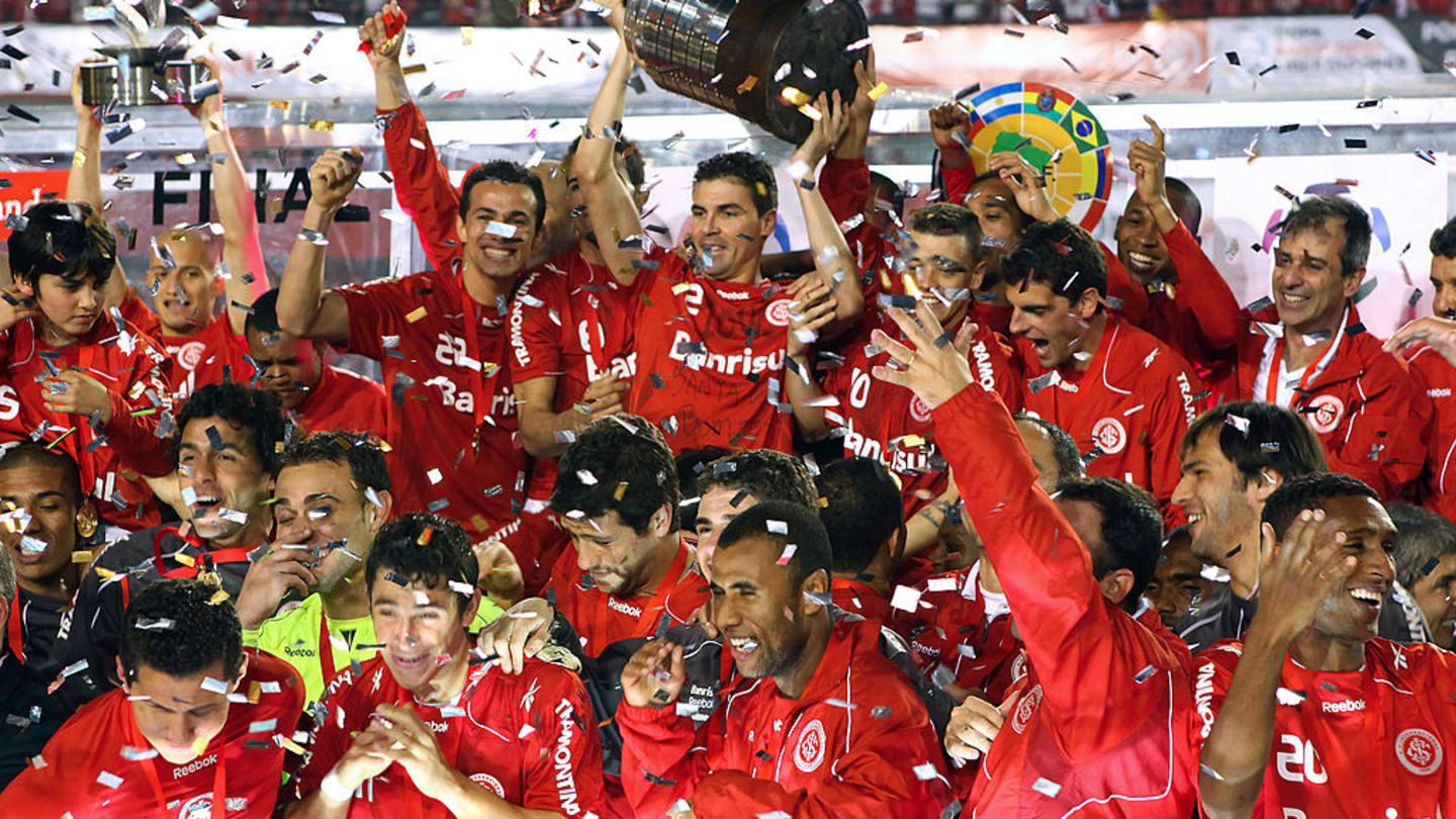 Da rejeição à obsessão: as 21 campanhas vencedoras dos brasileiros na Conmebol Libertadores - 14