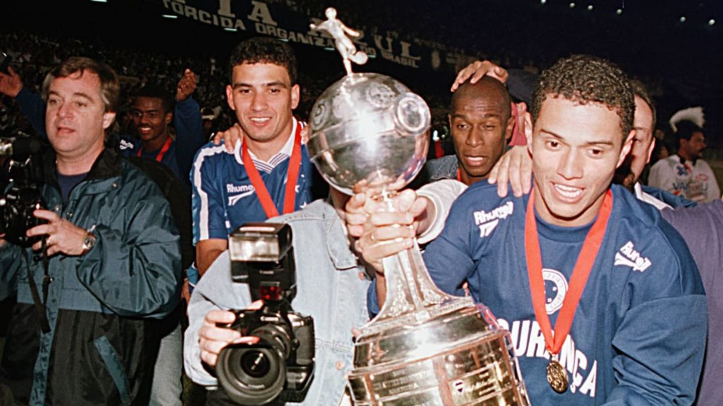 Da rejeição à obsessão: as 21 campanhas vencedoras dos brasileiros na Conmebol Libertadores - 9