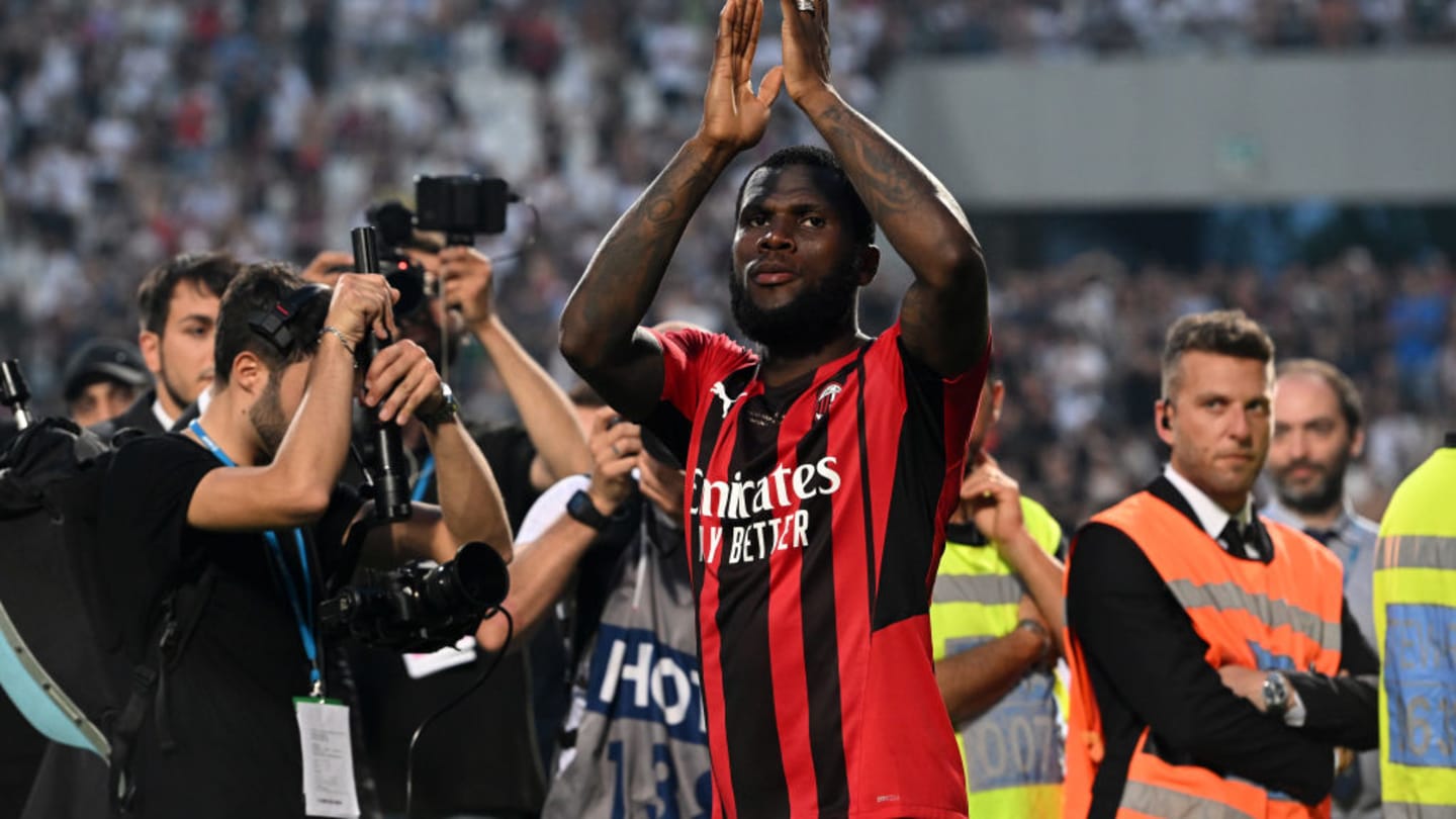 6 grandes jogadores que se despediram do seu clube no último final de semana - 5