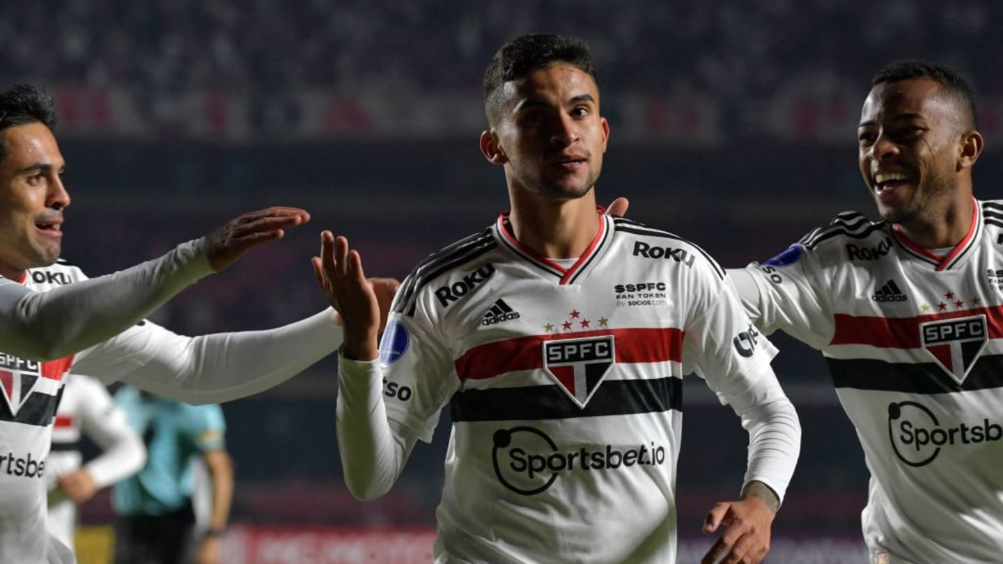 Possível venda de Antony faz Ceni sonhar com permanência de Igor Gomes e Nestor no São Paulo - entenda - 1