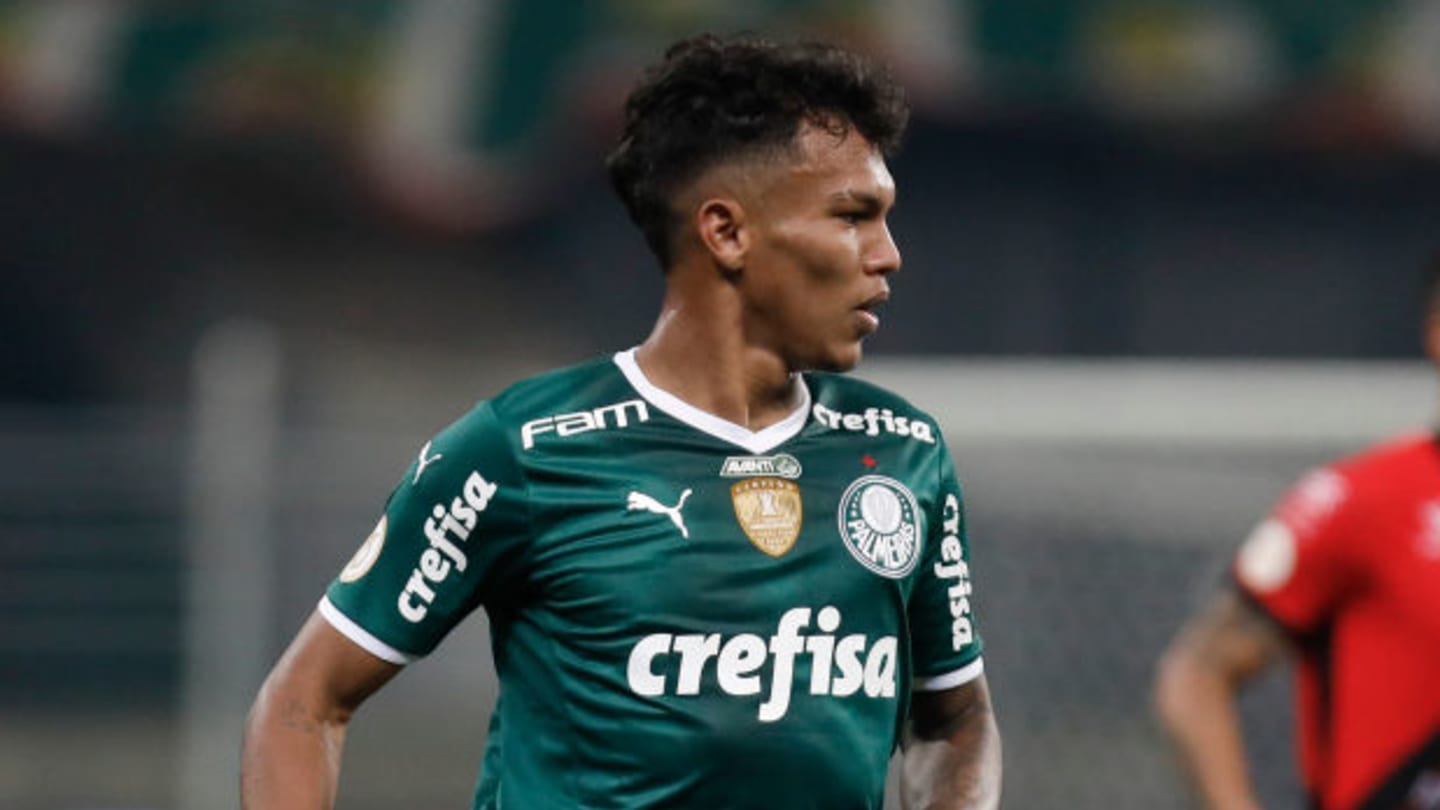 A seleção ideal da 12ª rodada da Série A do Campeonato Brasileiro - 9