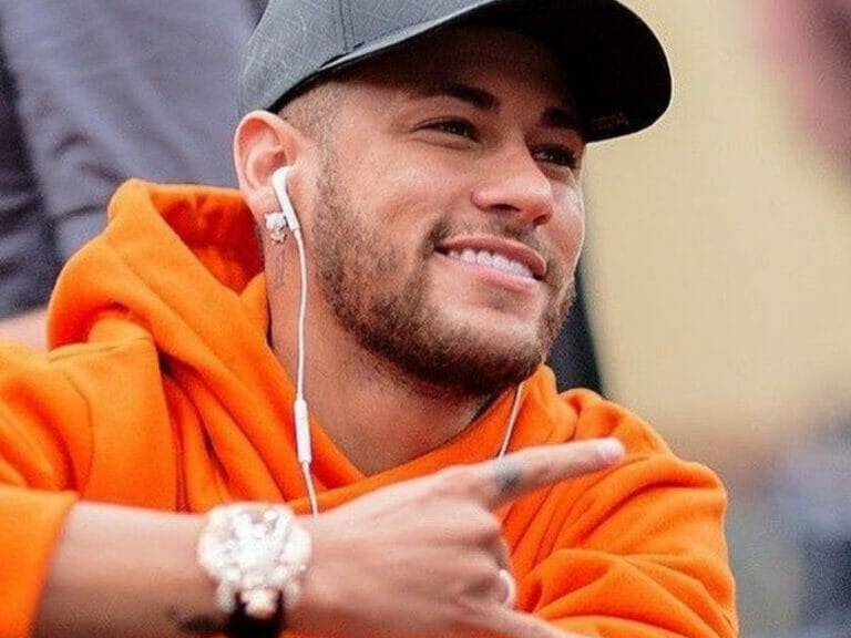 Neymar Jr agradece mensagens após pouso de emergência: “Foi só um susto” - 1