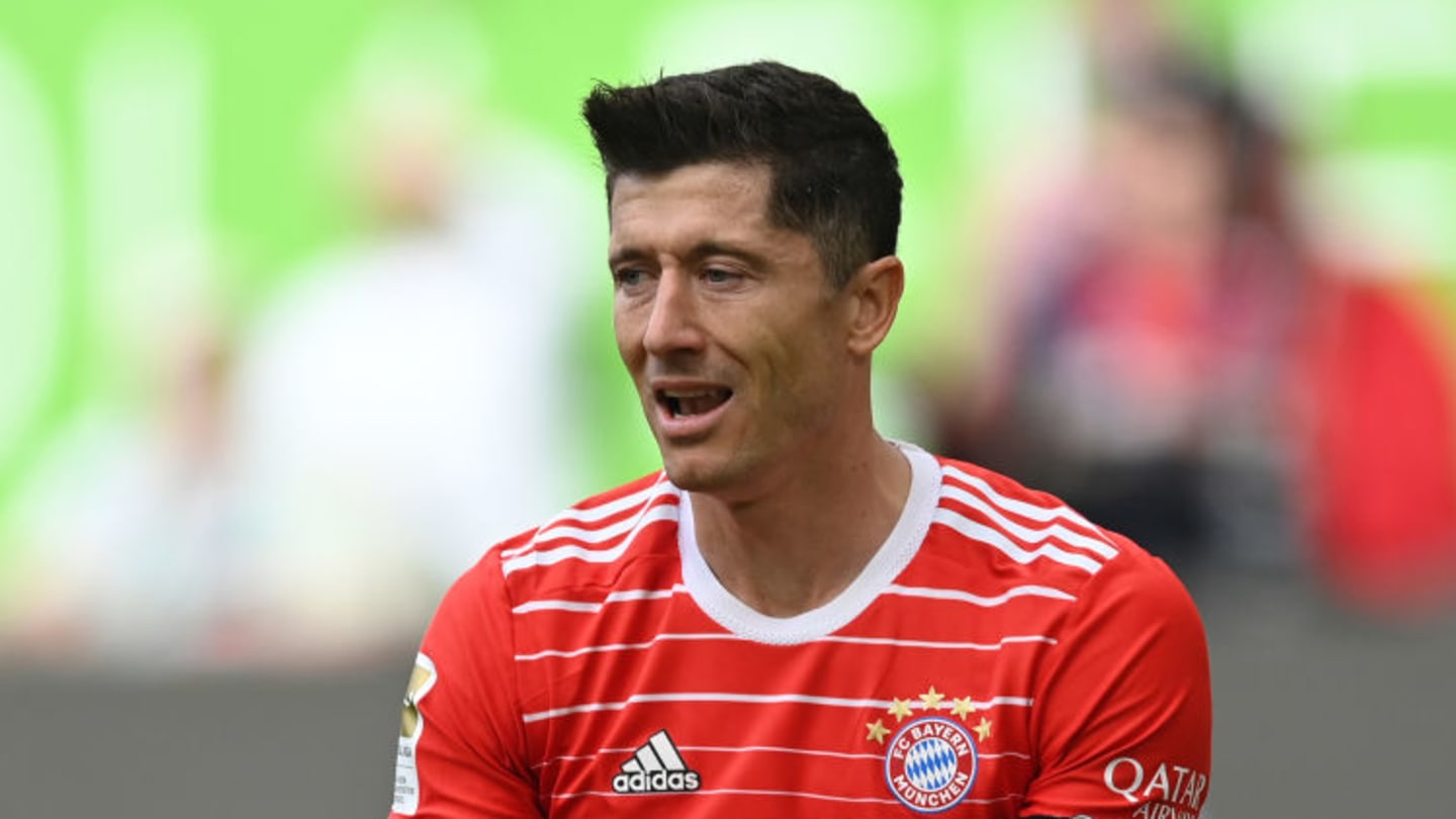 Situação financeira atual impede Barcelona de contratar Lewandowski, diz dirigente - 2