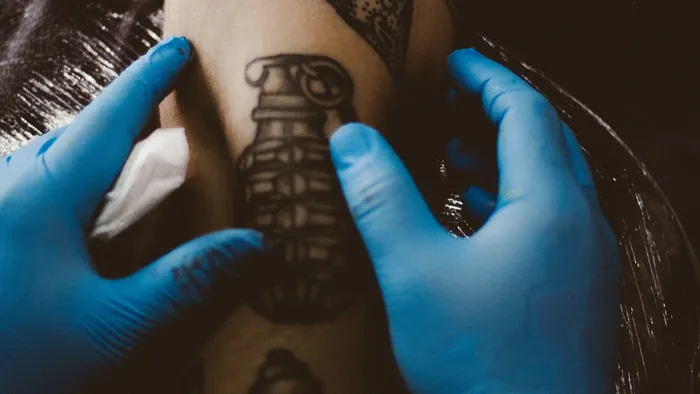 Tatuagem de grafeno pode medir pressão arterial, indica estudo - 1