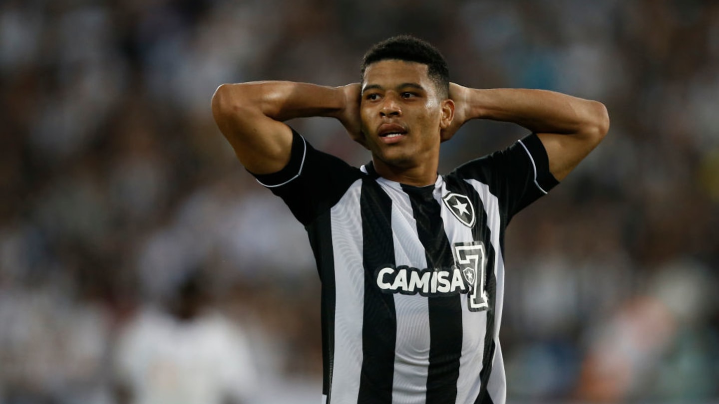 Após derrota do Botafogo, Luís Castro pede reforços: 'Jogamos com a equipe da Série B' - 1