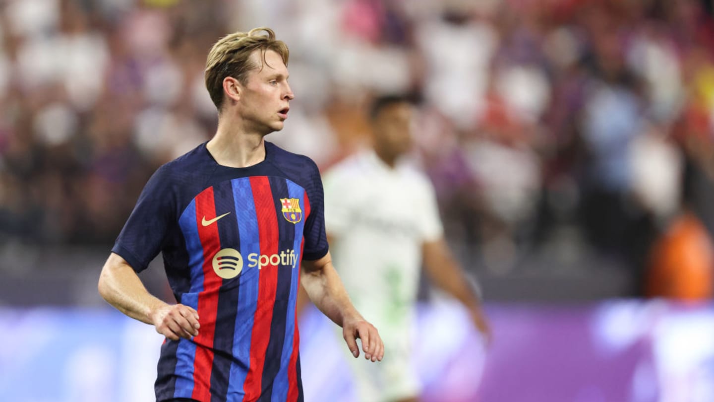 Presidente do Barcelona pede ajuda e compreensão a De Jong para meia seguir no Camp Nou - 1