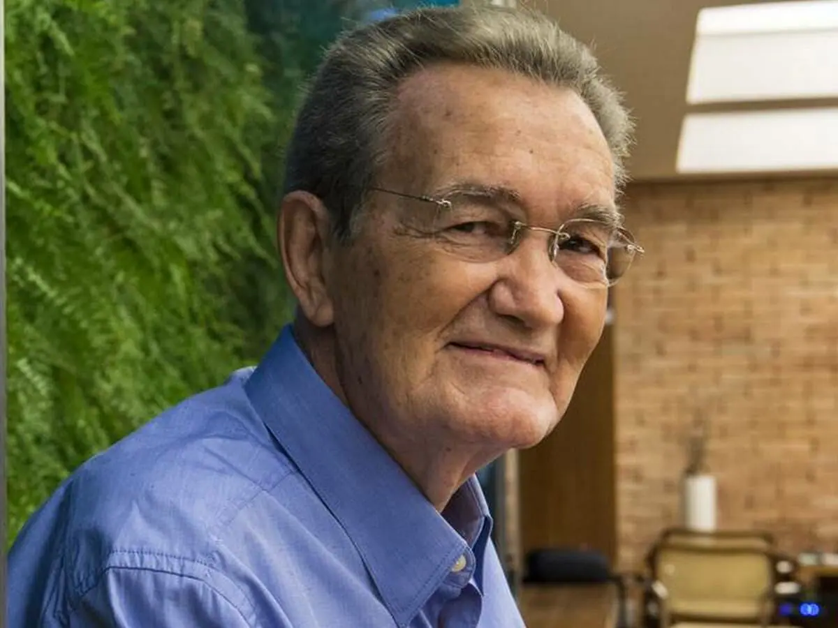 Você sabia? Completando 90 anos, Léo Batista foi o primeiro apresentador do Jornal Hoje e do Globo Esporte - 1