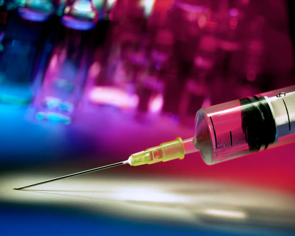 Vacinas combinadas de antígeno também figuram nas pesquisas da ICB-USP (Imagem: SteveAllenPhoto999/Envato)