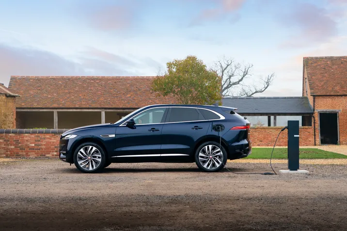 Jaguar F-Pace 2023 Híbrido Plug-in