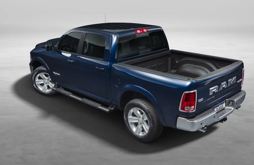 Picape RAM Classic é lançada no Brasil e mira donos de Hilux e Ranger - 4