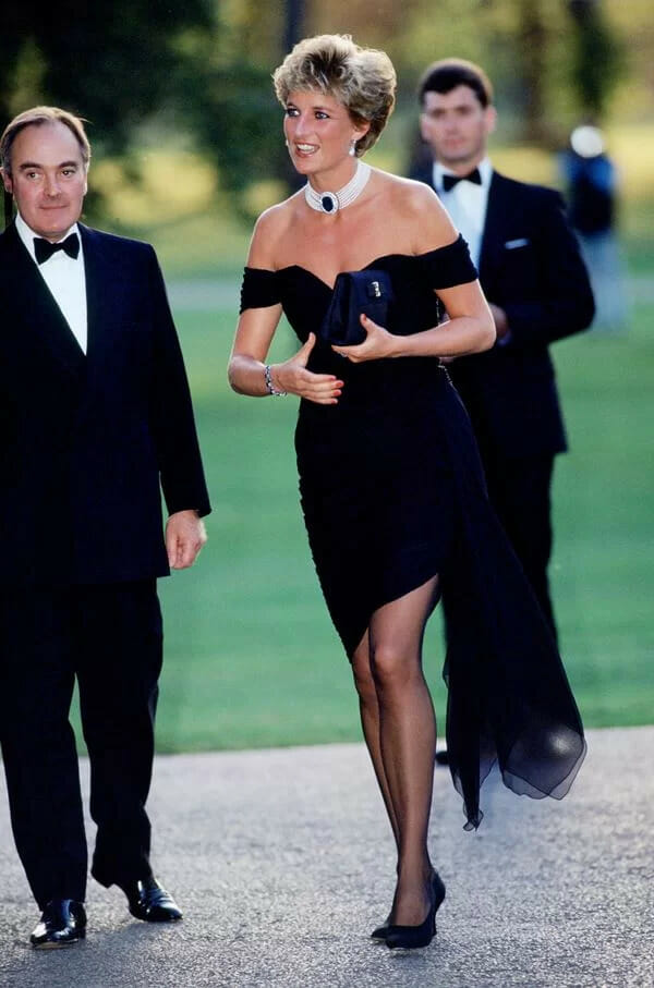Vestido de Diana em The Crown significa mais do que você pensa - 3