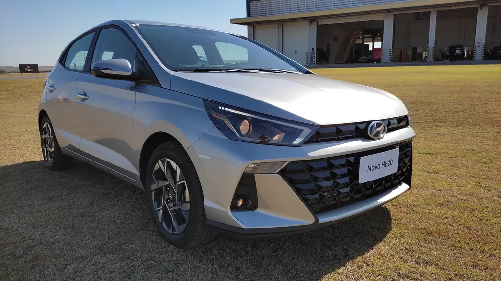 Os 10 carros mais vendidos do Brasil em novembro de 2022 - 2