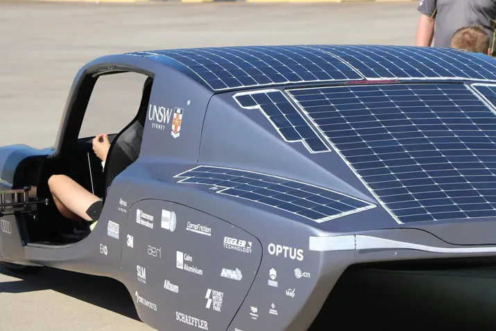 Sunswift 7 - Carro movido a energia solar