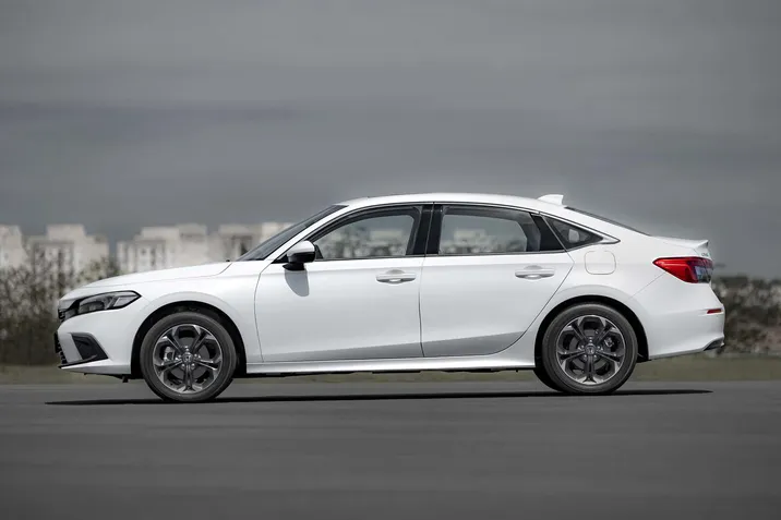 Honda Civic híbrido 2023
