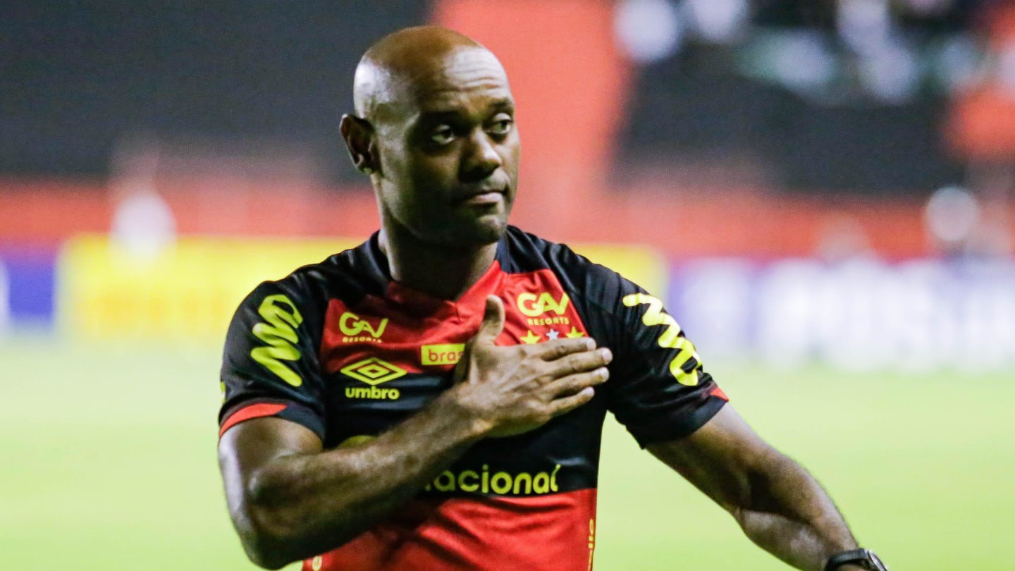 7 brasileiros campeões da Europa League que atuam no futebol brasileiro - 7