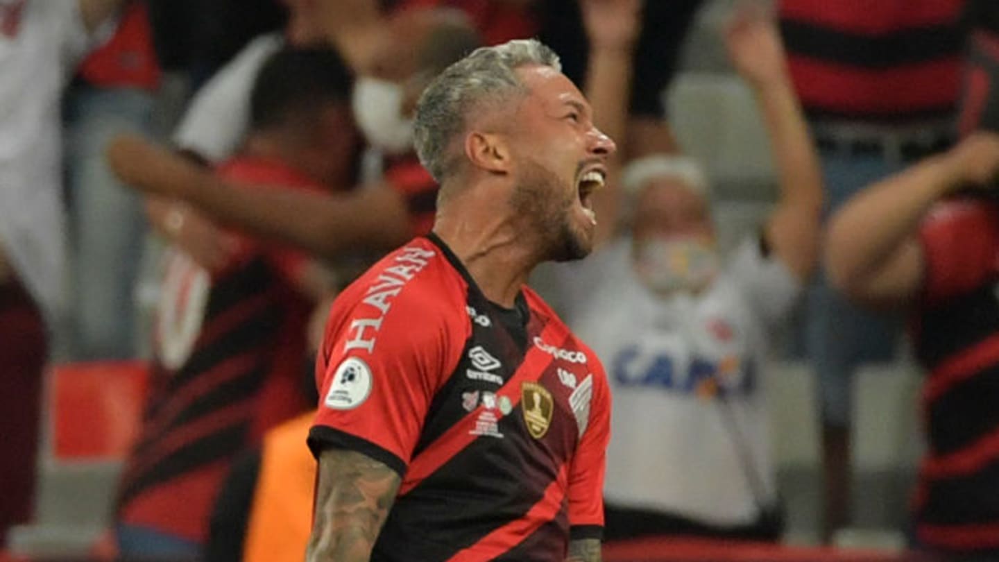 7 jogadores que atuaram na Série A há pouco tempo e agora estão livres no mercado - 4