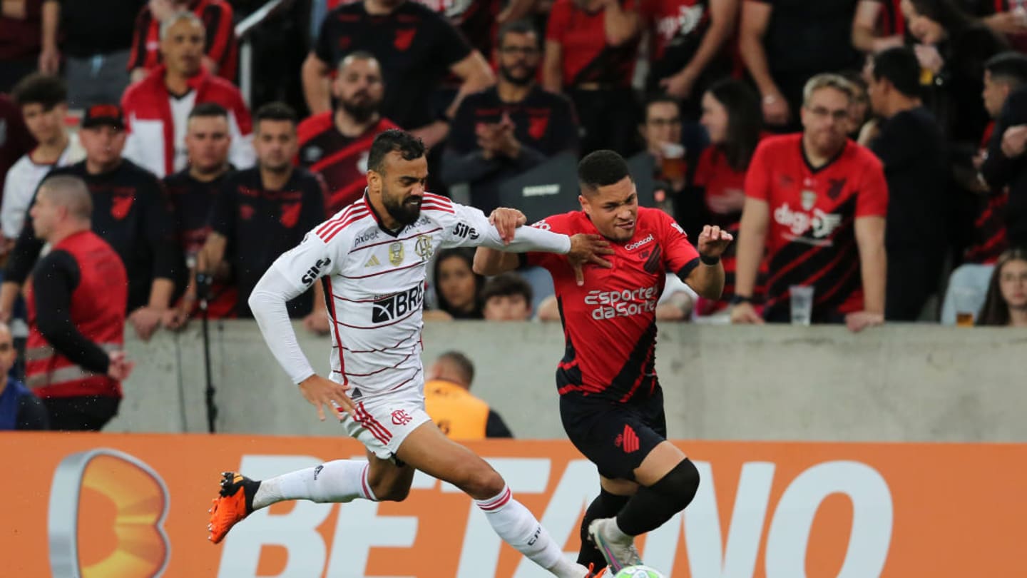 Letal, Flamengo vence na Ligga Arena e mantém 