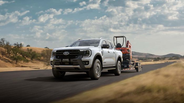 Ford Ranger ganha versão híbrida com motor turbo e toque assustador - 1