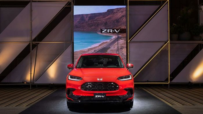 Honda ZR-V | SUV do Civic será vendido em versão única no Brasil - 1