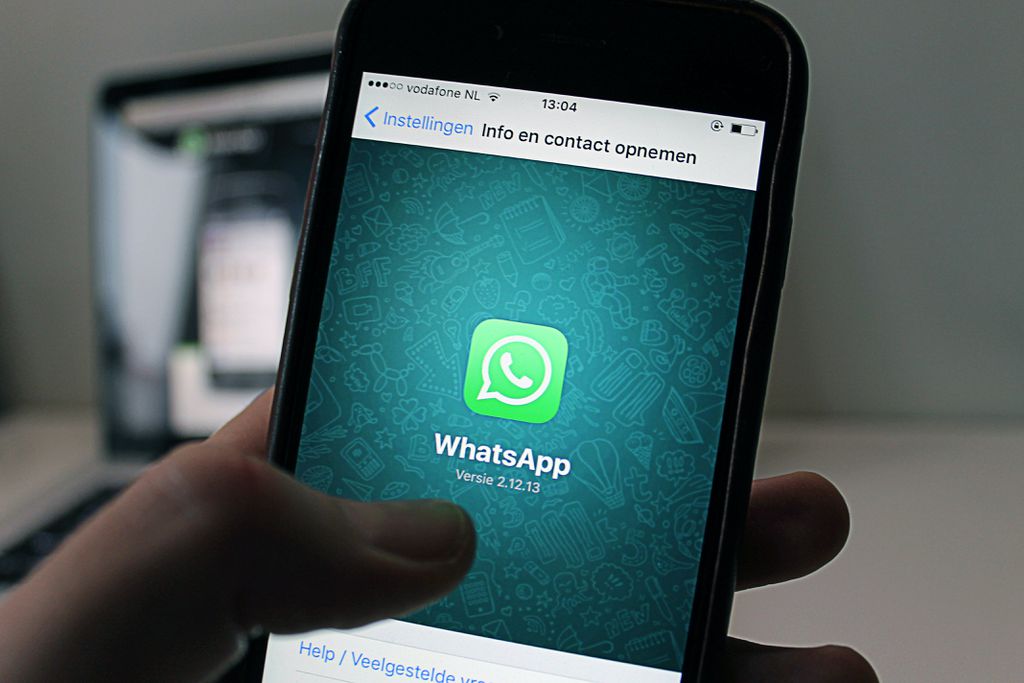 WhatsApp planeja mostrar anúncios em canais e status - 2