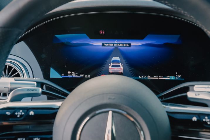 Mercedes AMG EQS53