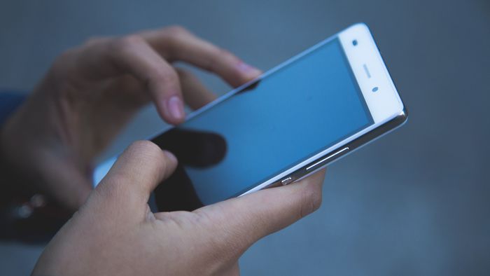 Governo vai lançar app para bloquear celular roubado - 1