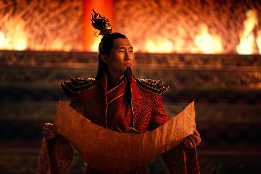 Daniel Dae Kim como Ozai na série de Avatar