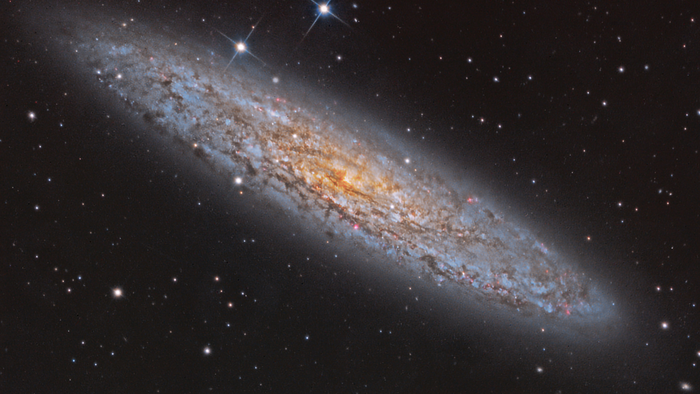 Destaque da NASA: galáxia brilhante é a foto astronômica do dia - 1