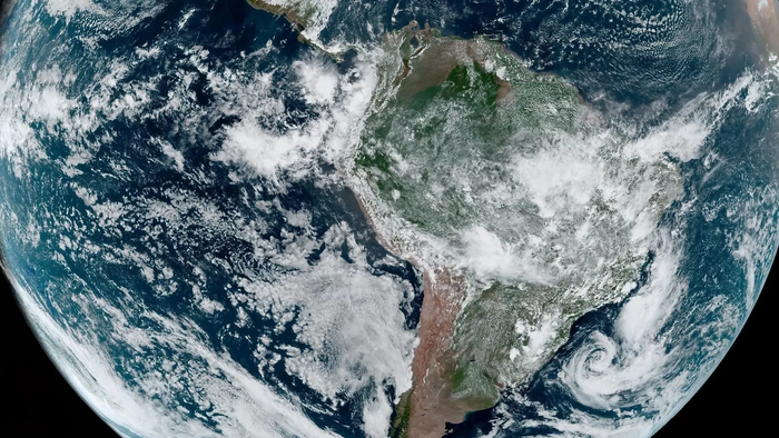NASA divulga imagens de satélite da tempestade Akará - 1