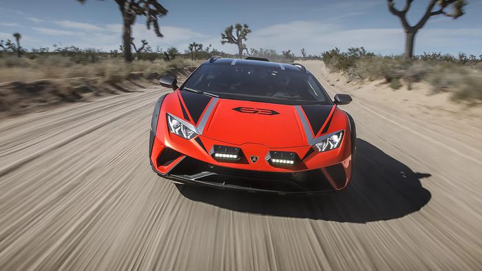 Lamborghini Huracán Sterrato chega ao Brasil por R$ 4,4 mi - 1