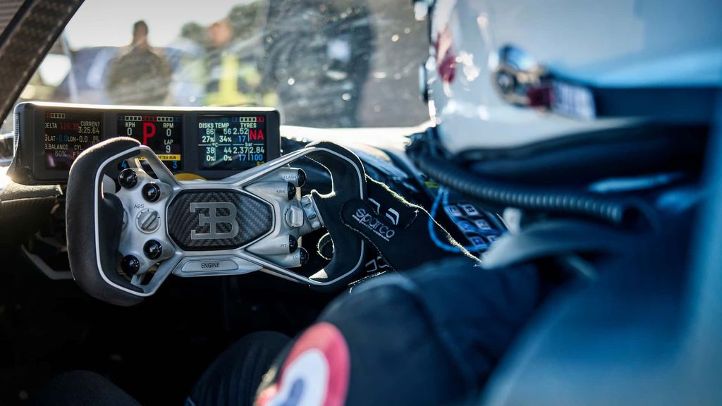 Bugatti Bolide | Supercarro de quase 2.000 cv encara até F1 - 3