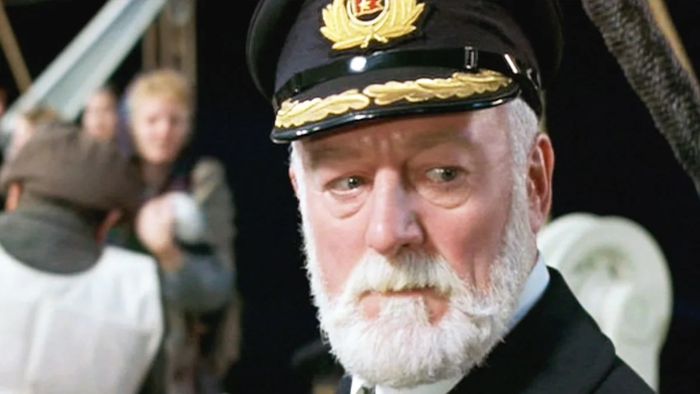 Morre Bernard Hill, ator de 