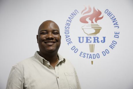 Fernando Frazão/Agência Brasil Rio de Janeiro (RJ), 27/11/2025 – O historiador David Gomes participa do 1º Encontro de Cotistas Egressos da Universidade do Estado do Rio de Janeiro (Uerj). Foto: Fernando Frazão/Agência Brasil