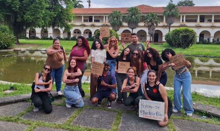 Sabriiny Fogaça/Arquivo Pessoal Rio de janeiro (RJ), 19/03/2026 - FOTO DE ARQUIVO - Mulher trans chega a universidade 25 anos após abandonar a escola. Sabriiny Fogaça foi aprovada pelo Enem para UFRRJ. Foto: Sabriiny Fogaça/Arquivo Pessoal