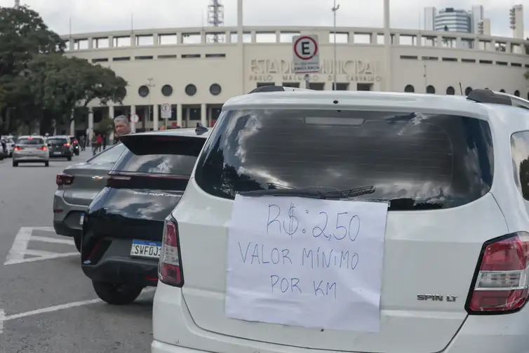 São Paulo (SP), 14/04/2026 - Motoristas de aplicativos e motoboys de delivery fazem manifestação contra o PL 152. 
Foto: Paulo Pinto/Agência Brasil