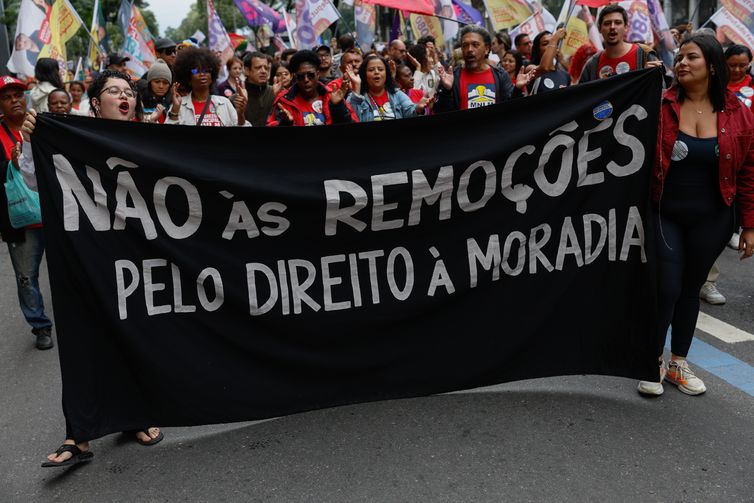 Rio de Janeiro (RJ), 07/09/2026 – Integrantes de movimentos sociais participam do Grito dos Excluídos, manifestação no Dia da Independência, no centro da cidade.  Foto: Fernando Frazão/Agência Brasil